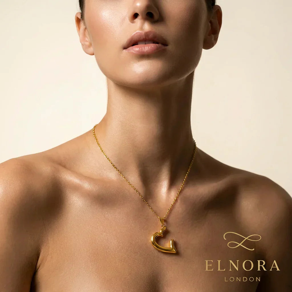 Elara Pendant Necklace Review: The Best 18K Gold Initial Necklace for Women in 2025