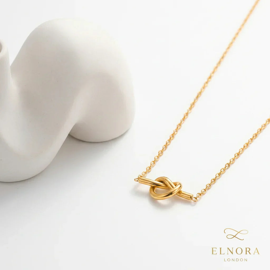 Why a Knotted Necklace Is the One Piece Every Jewellery Collection Needs
