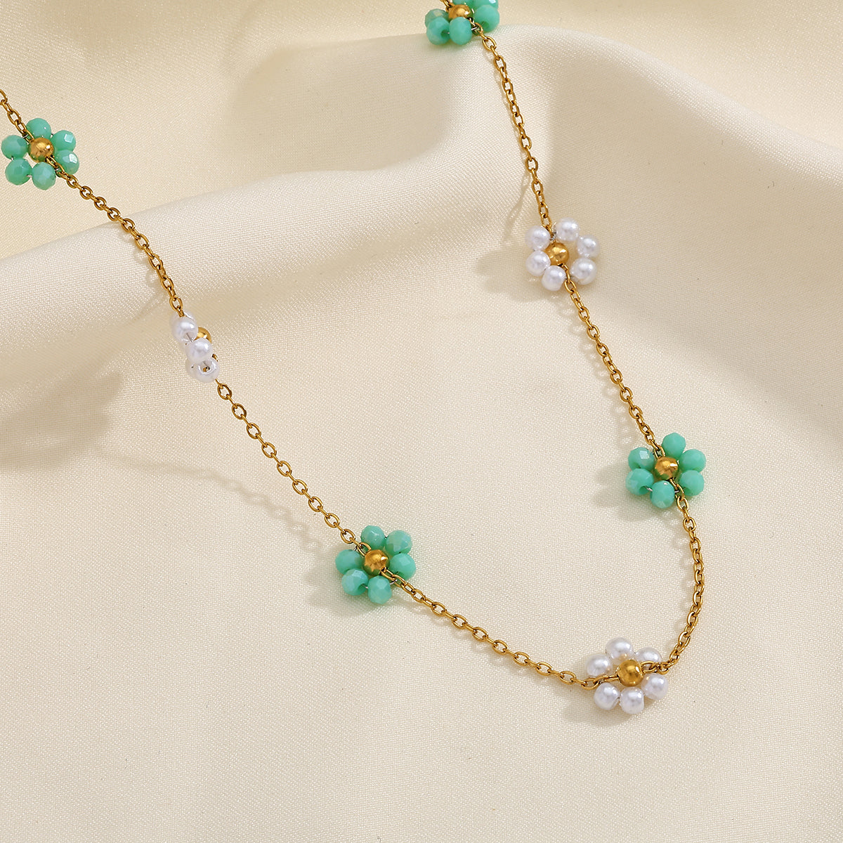Serena Sky Bloom Chain