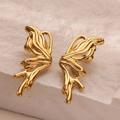 Amelisse Wing Grace Earrings