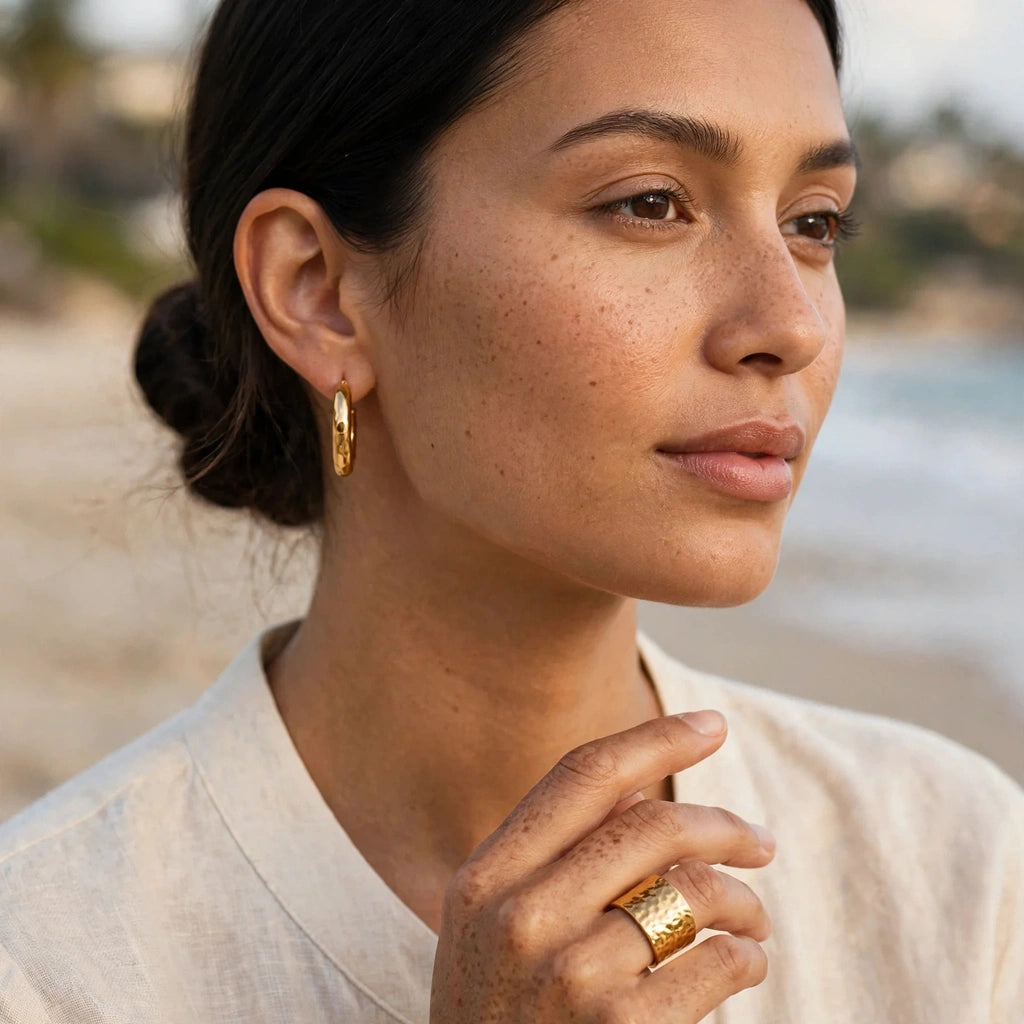 Aura Hammered Wide Ring