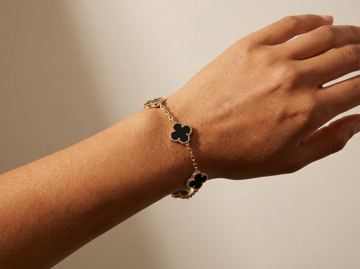 Midnight Noir Clover Bracelet