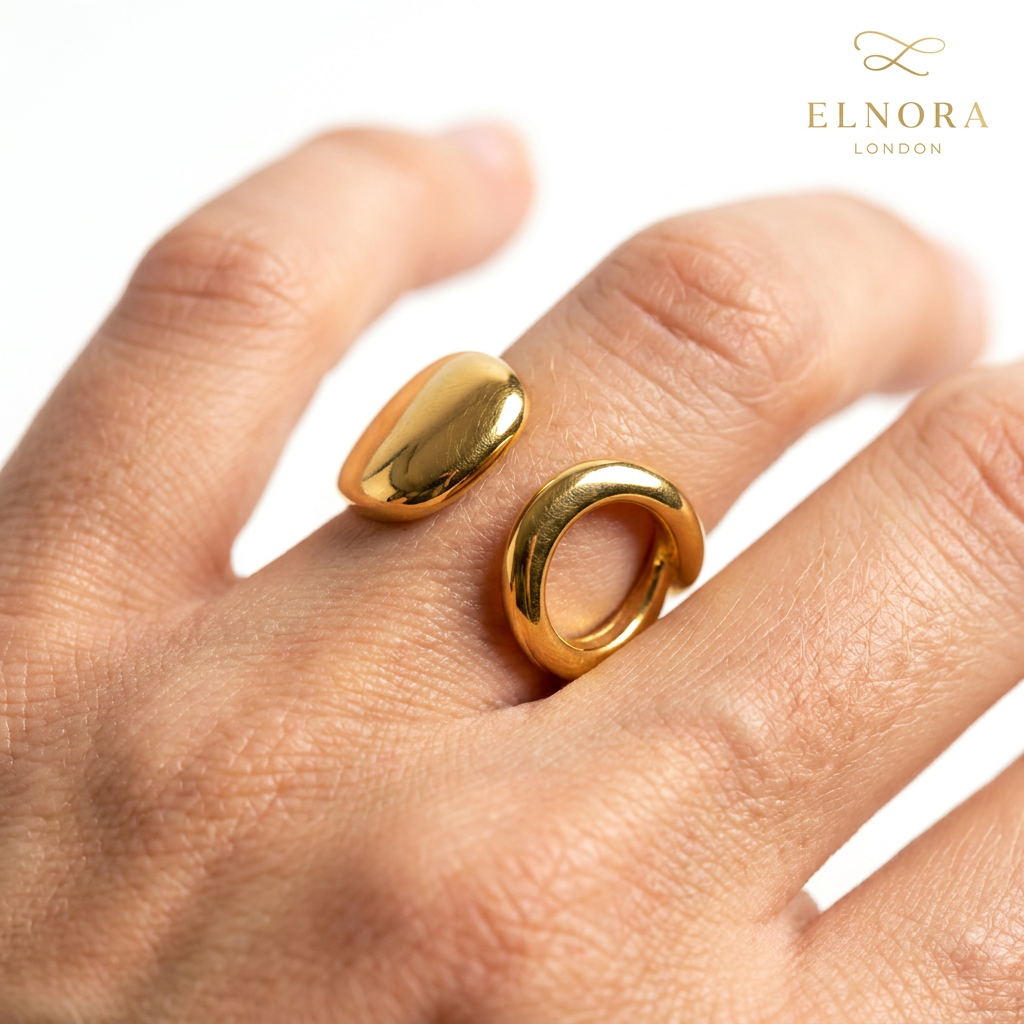 Nira Sculpt Gold Ring