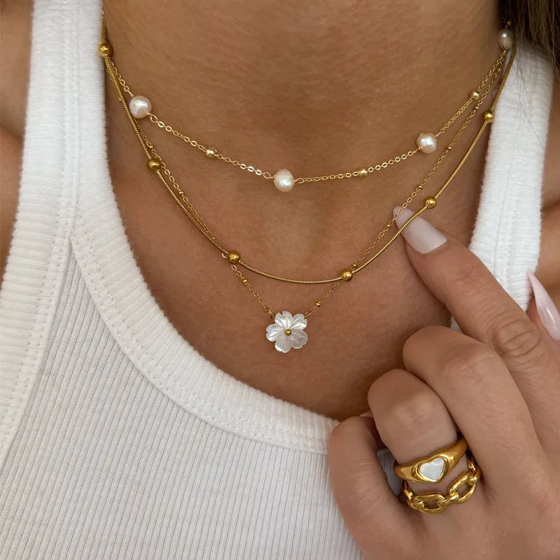 Minimal Round Snake Necklace