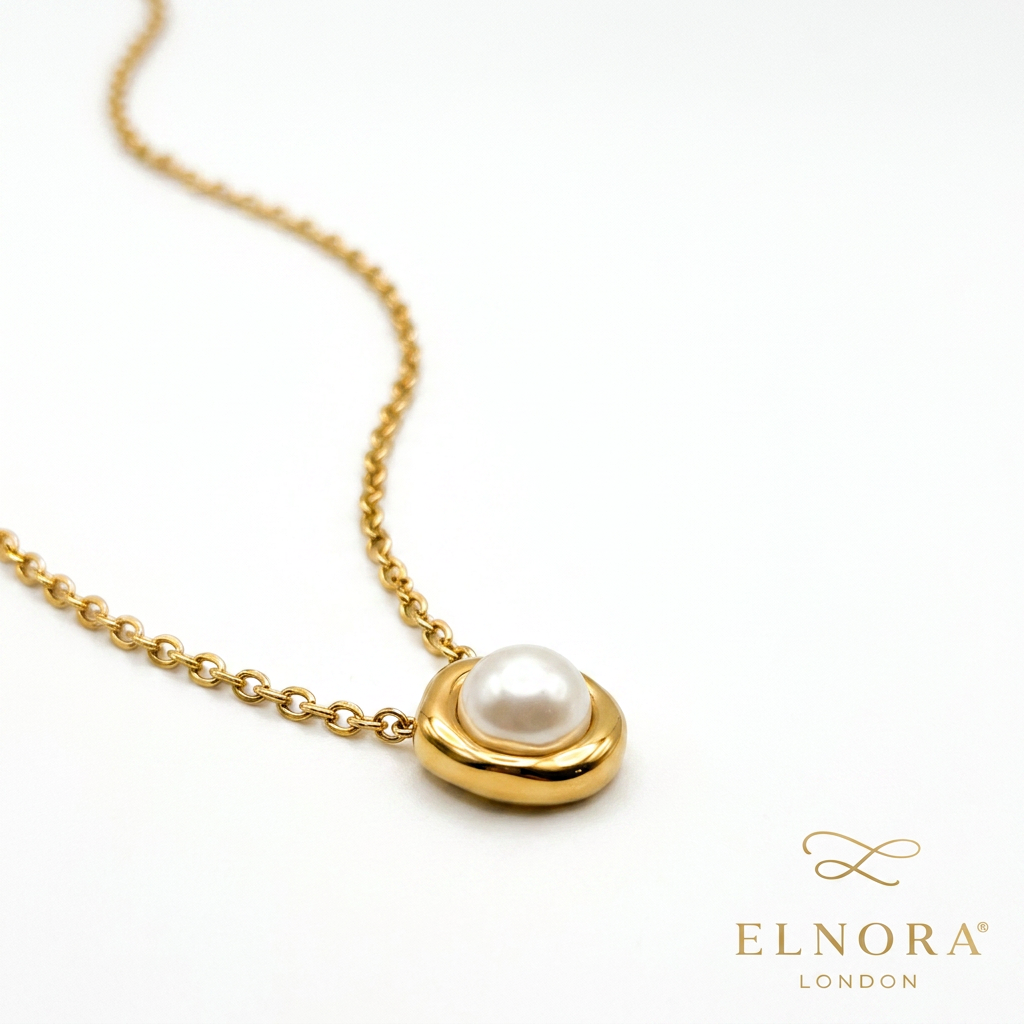 Halo Pearl Necklace